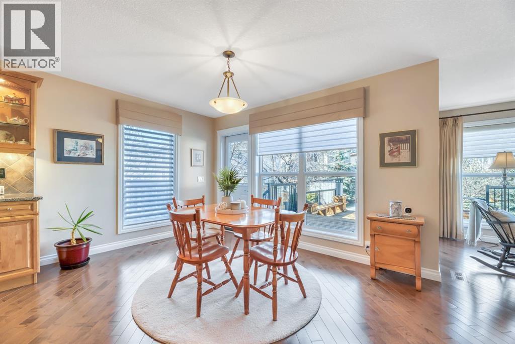 32 Everhollow Crescent SW, Calgary, Alberta  T2Y 5H3 - Photo 17 - A2295391