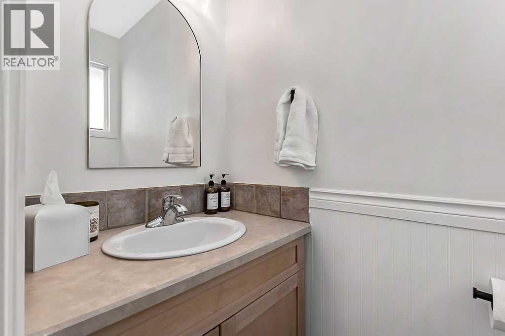 171 Woodridge Place Sw, Calgary, Alberta  T2W 3R4 - Photo 22 - A2295163