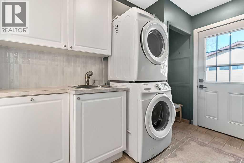 171 Woodridge Place Sw, Calgary, Alberta  T2W 3R4 - Photo 23 - A2295163