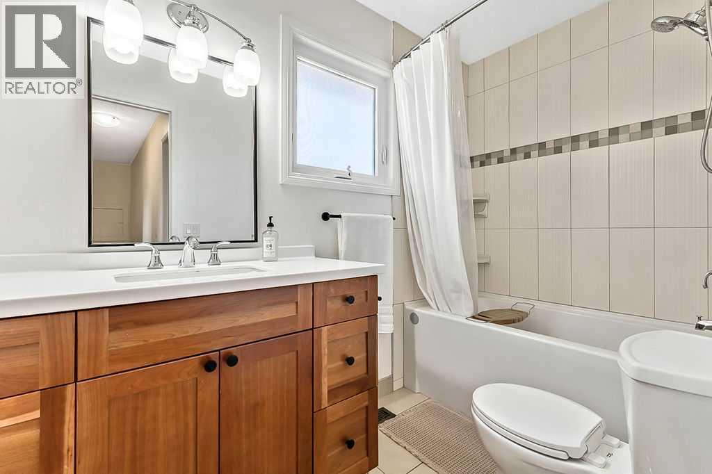 171 Woodridge Place Sw, Calgary, Alberta  T2W 3R4 - Photo 32 - A2295163