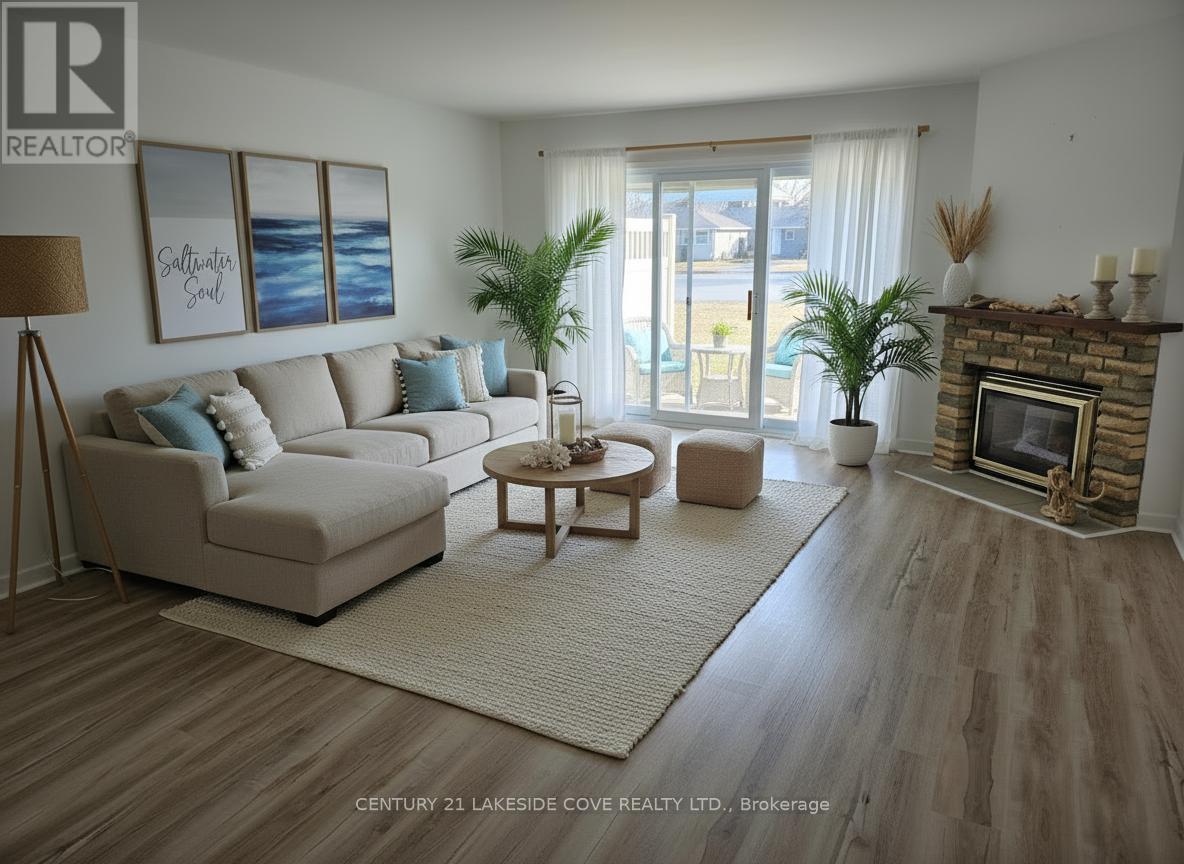 Unit 5 - 4 Paradise Boulevard, Ramara, Ontario  L0K 1B0 - Photo 7 - S12737542