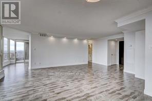 1600 - 55 Kingsbridge  Garden Circle, Mississauga, Ontario  L5R 1Y1 - Photo 5 - W12892062