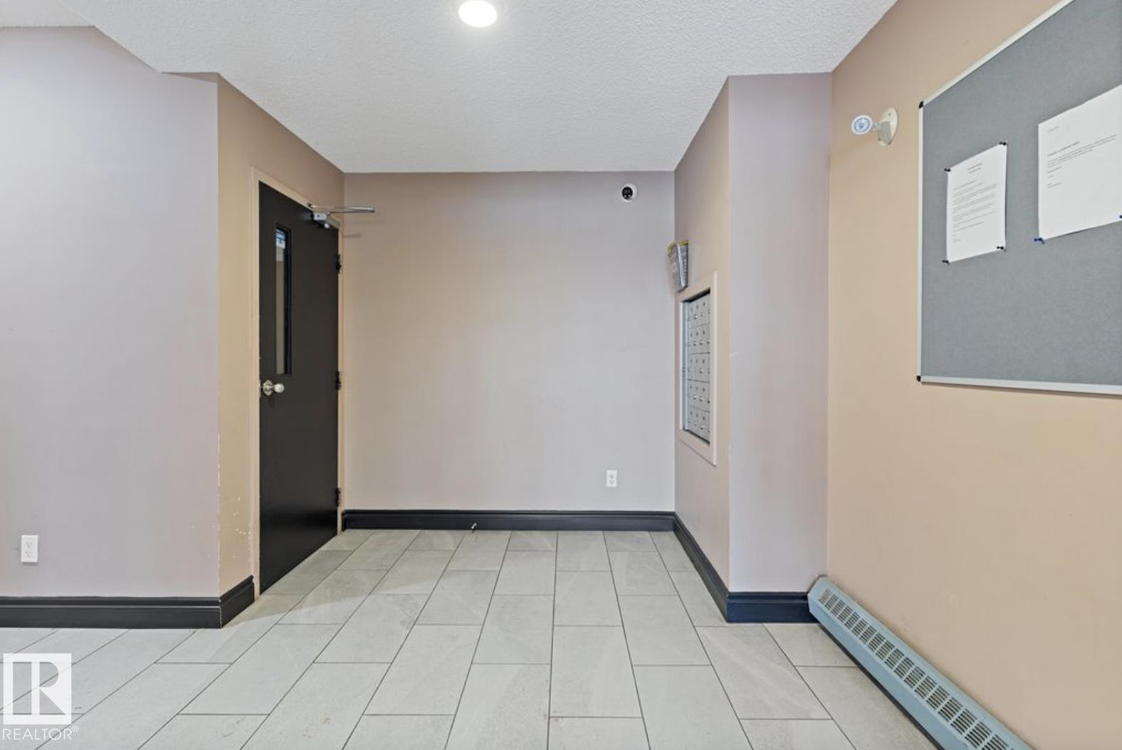 #103 12110 119 Ave Nw, Edmonton, Alberta  T5L 5G9 - Photo 3 - E4478618