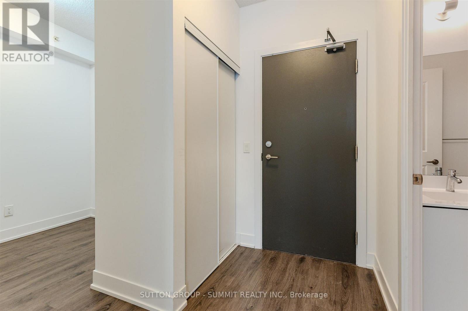 602 - 68 Merton Street, Toronto (Mount Pleasant West), Ontario  M4S 1A1 - Photo 3 - C12907348