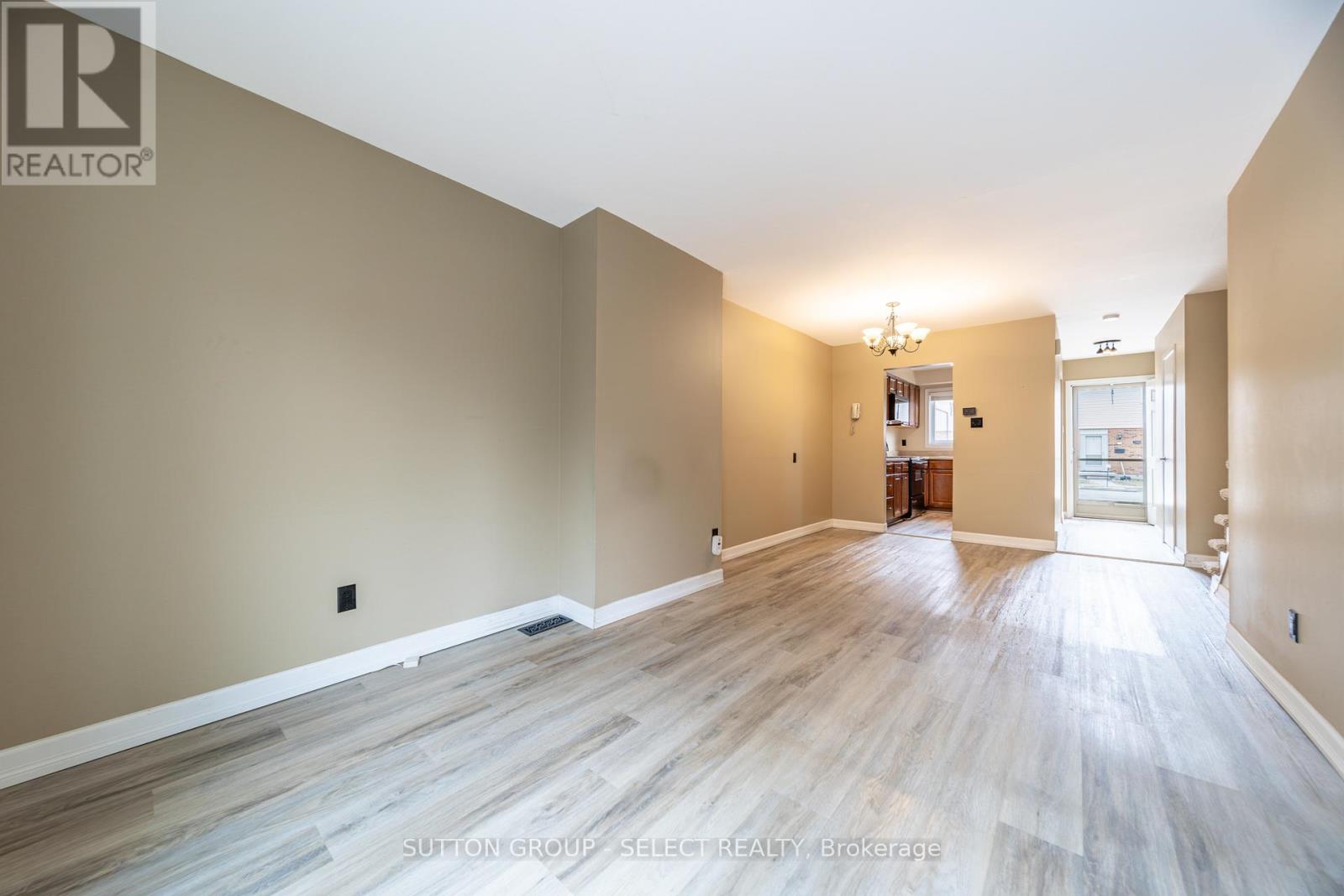 88 - 1328 Commissioners Road W, London South, Ontario  N6K 2Y6 - Photo 14 - X12904926