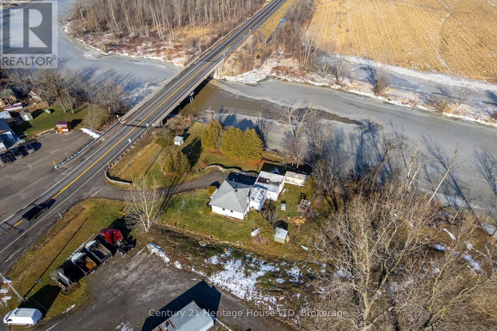 72002 Regional Road, Wainfleet, Ontario L3B 5N6 - Photo 25 - X12688502