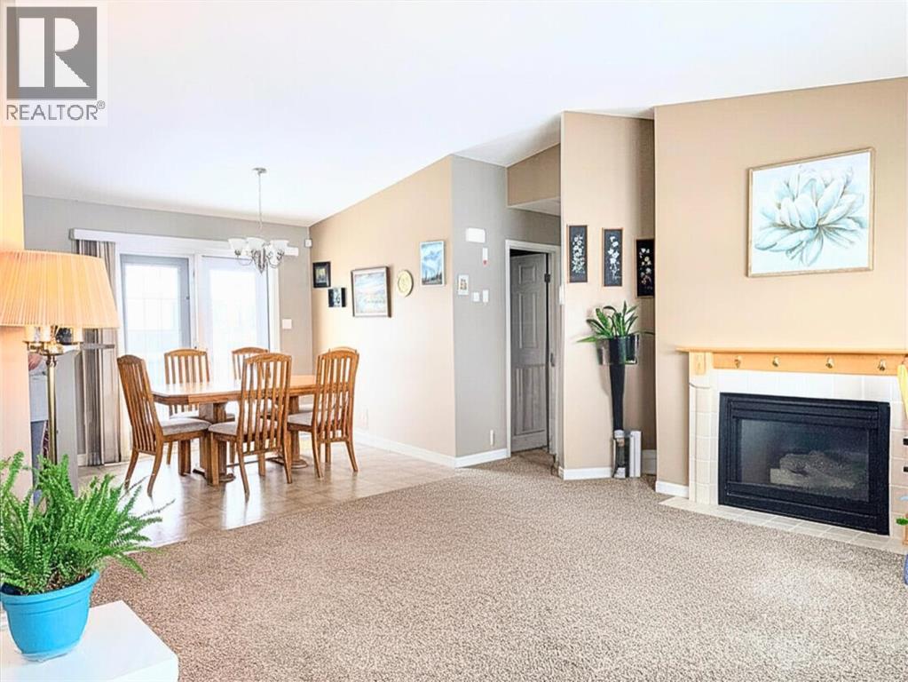 6419 52 Street, Ponoka, Alberta  T4J 1E2 - Photo 2 - A2293928