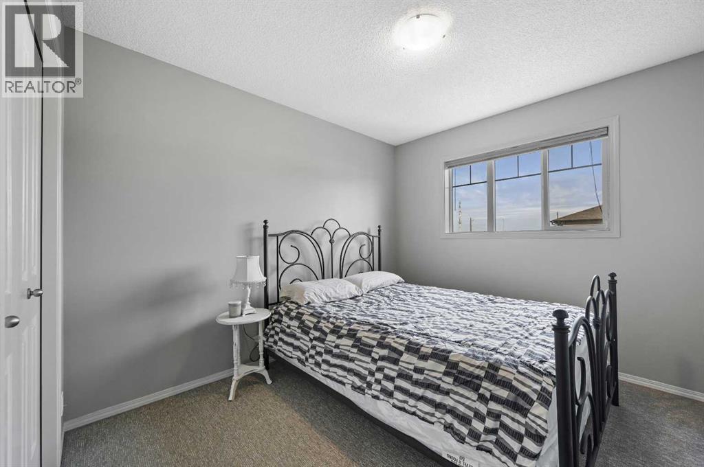 165 Saddlebrook Point Ne, Calgary, Alberta  T3J 0G3 - Photo 11 - A2291859