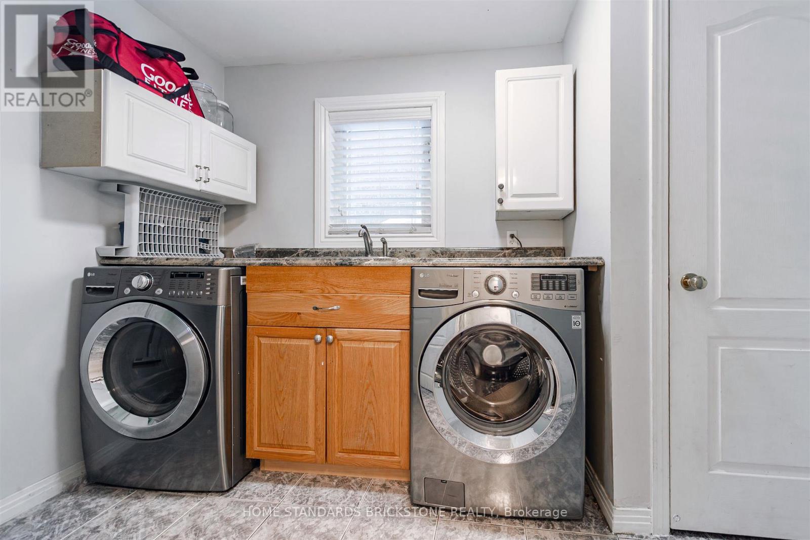 28 Brookhurst Crescent, Hamilton, Ontario  L0R 2H3 - Photo 35 - X12907356