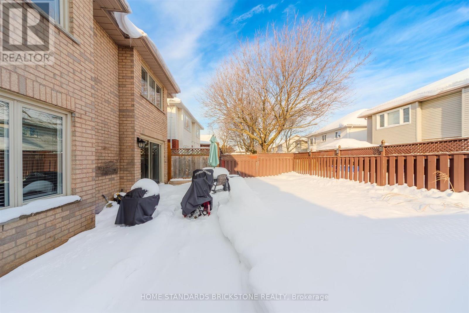 28 Brookhurst Crescent, Hamilton, Ontario  L0R 2H3 - Photo 39 - X12907356