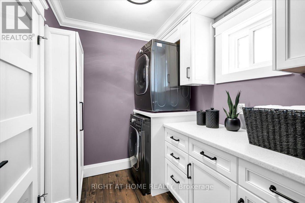 33 Willcocks Crescent, Ajax, Ontario  L1T 3L9 - Photo 10 - E12778292