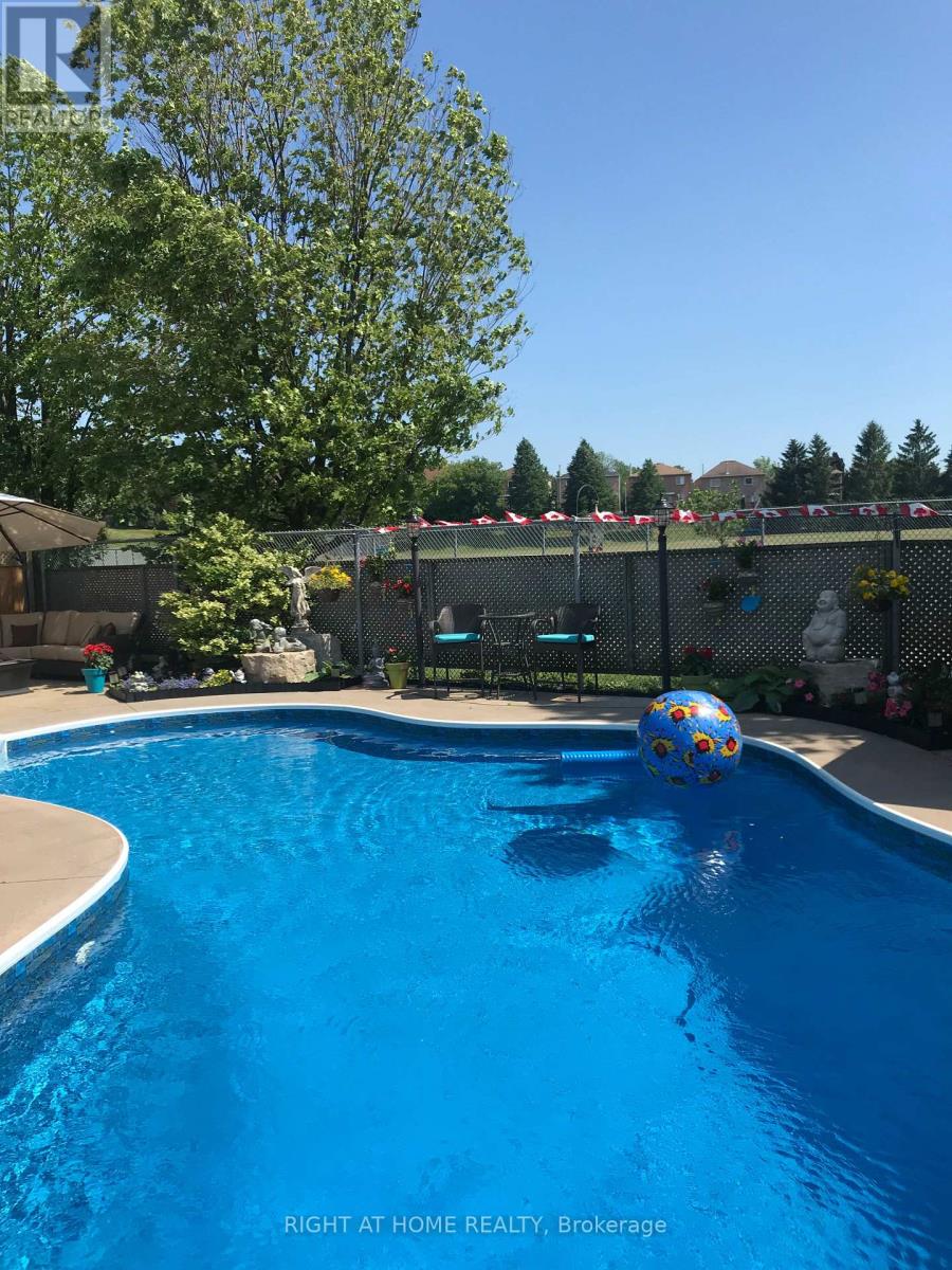 33 Willcocks Crescent, Ajax, Ontario  L1T 3L9 - Photo 46 - E12778292