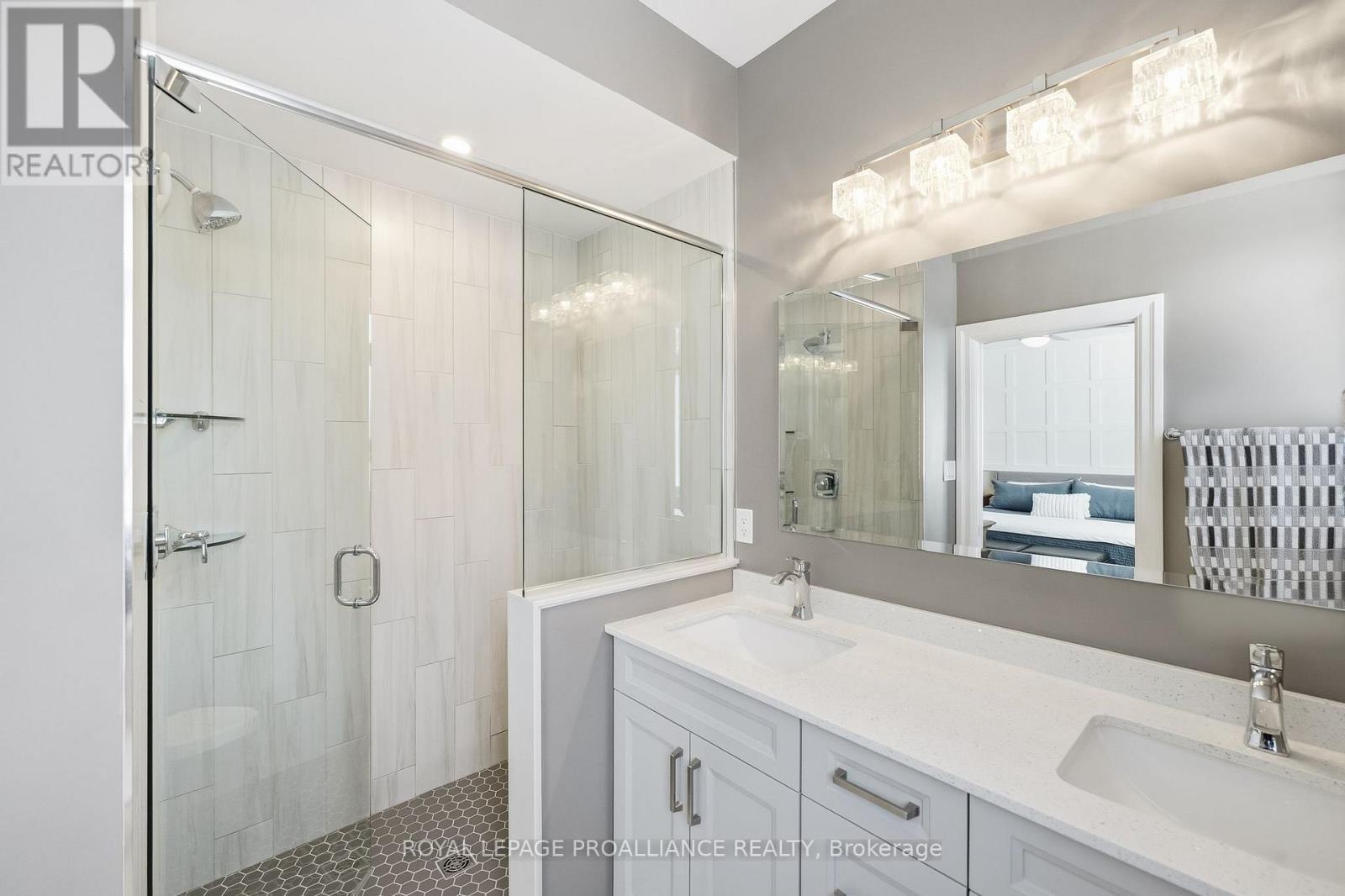 48 Schmidt Way, Quinte West (Murray Ward), Ontario  K8V 0L6 - Photo 23 - X12907390