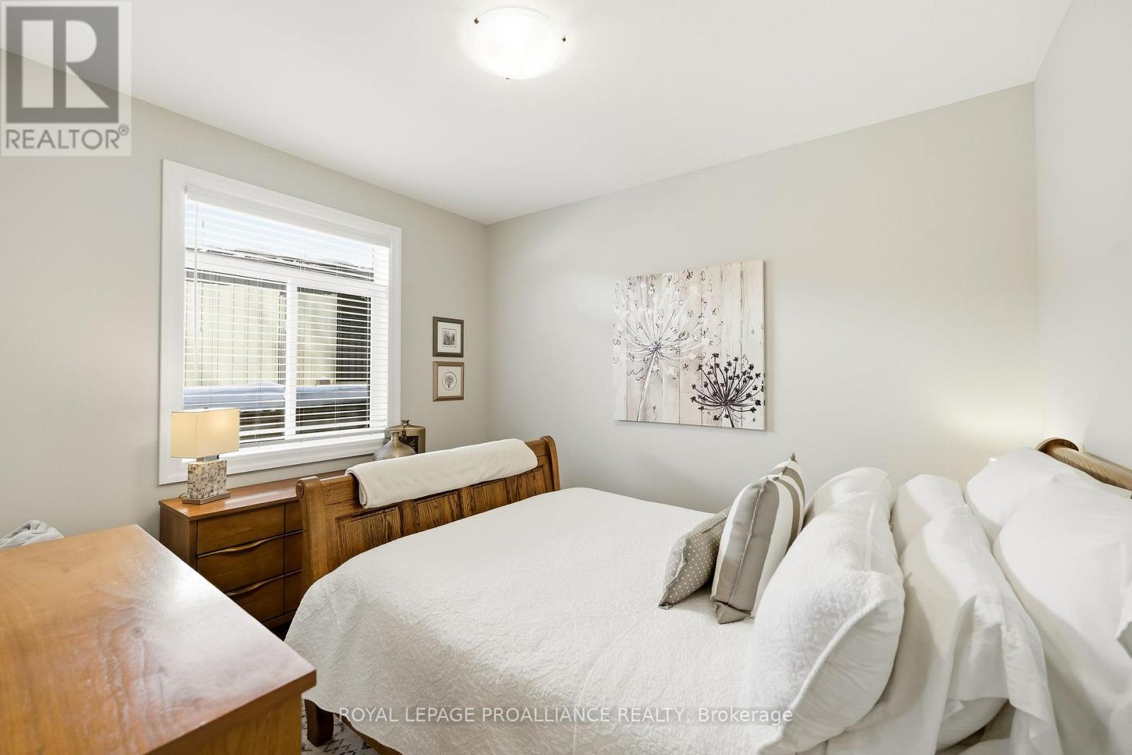 48 Schmidt Way, Quinte West (Murray Ward), Ontario  K8V 0L6 - Photo 25 - X12907390