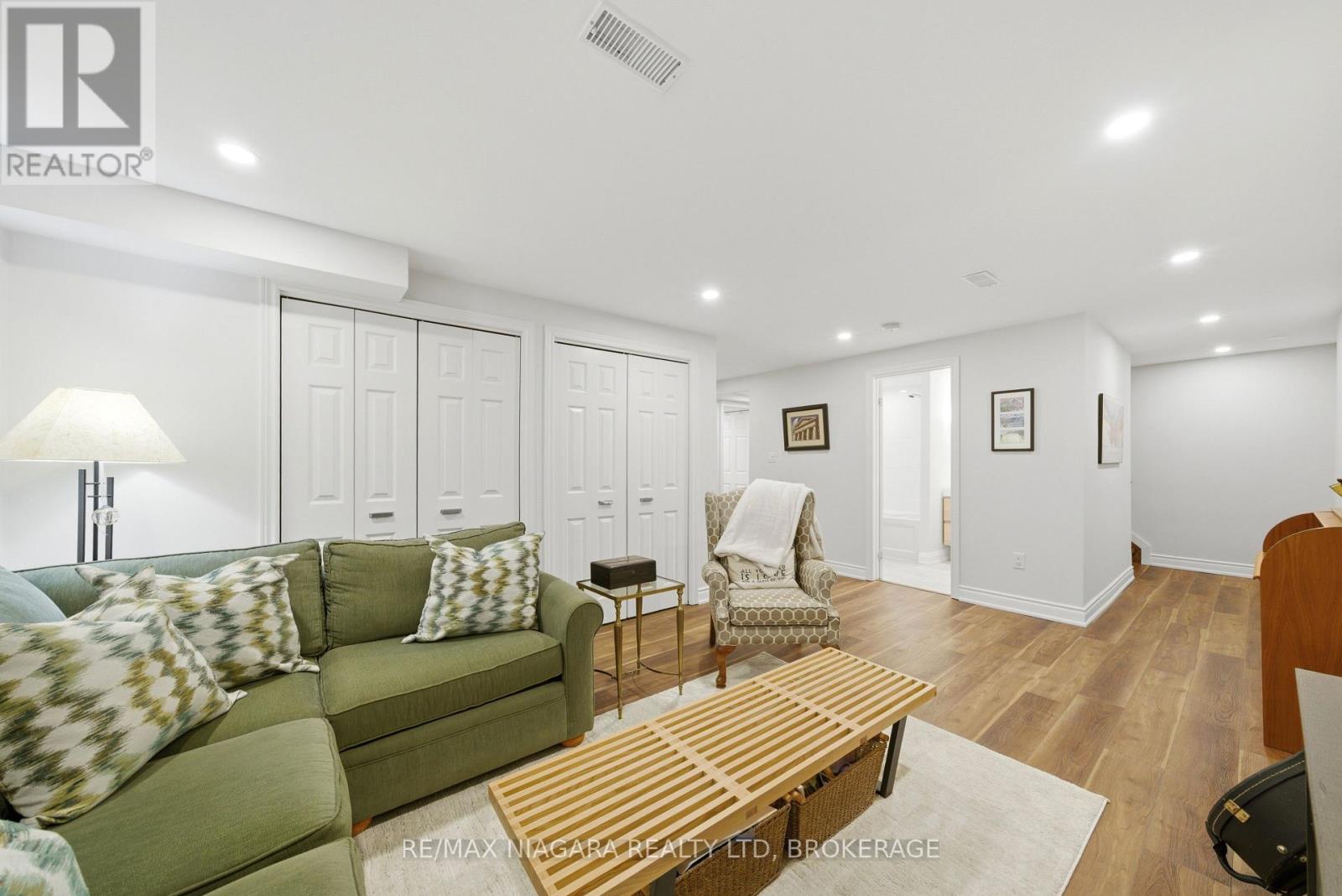 21 - 141 Welland Vale Road, St. Catharines, Ontario  L2S 3S7 - Photo 21 - X12550036