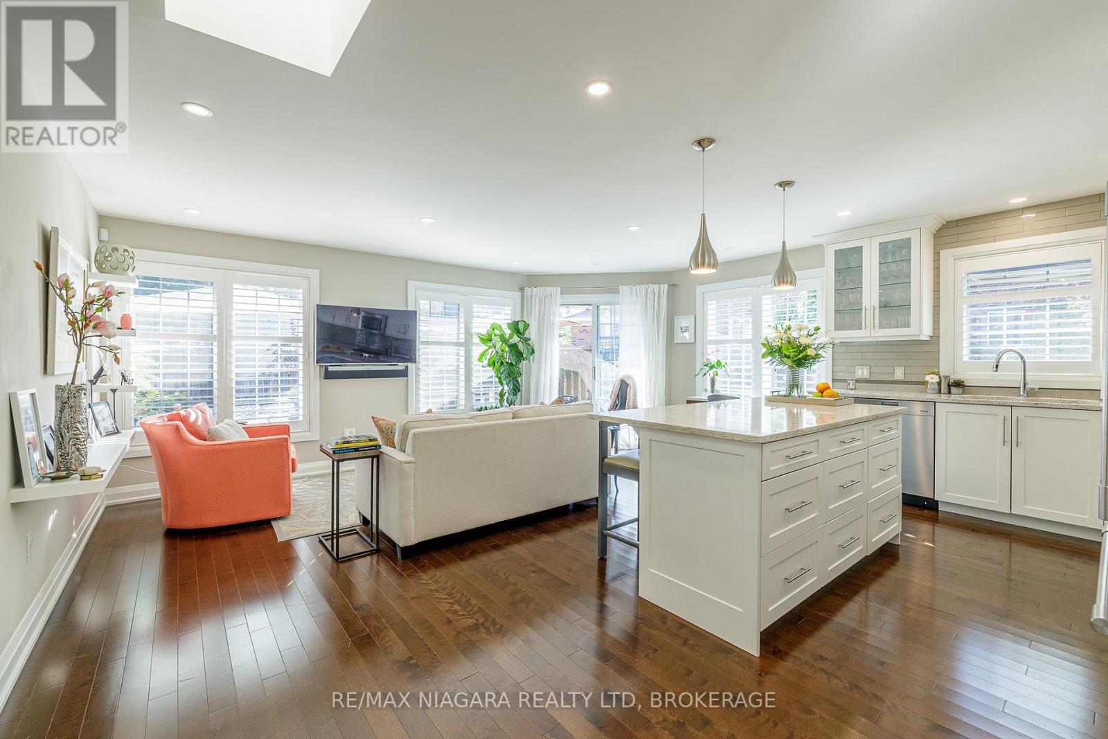 21 - 141 Welland Vale Road, St. Catharines, Ontario  L2S 3S7 - Photo 9 - X12550036