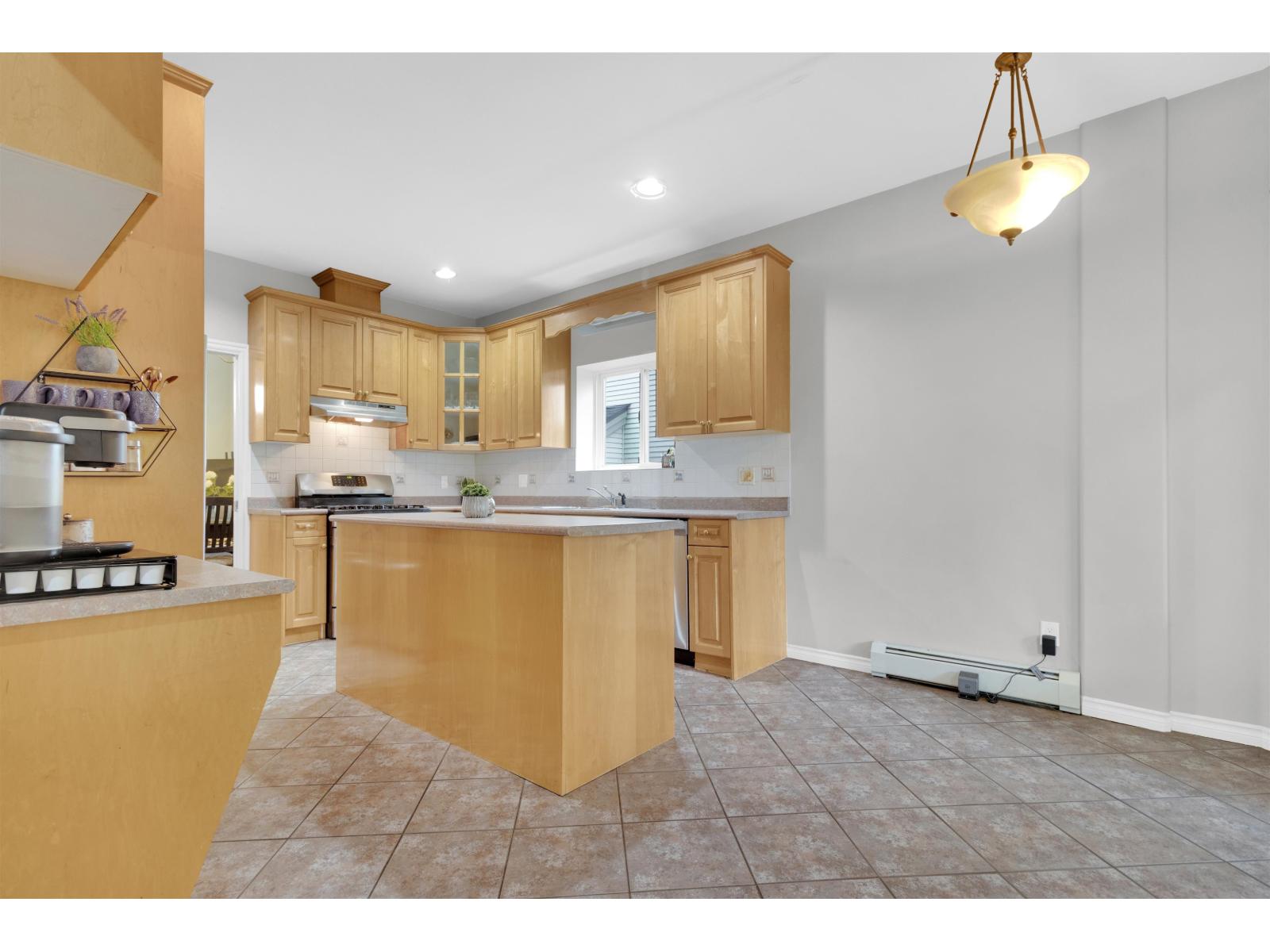 16896 84 Avenue, Surrey, British Columbia  V4N 4V3 - Photo 11 - R3101929