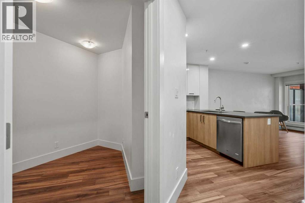 110, 510 Edmonton Trail NE, Calgary, Alberta  T2E 0J7 - Photo 12 - A2293955