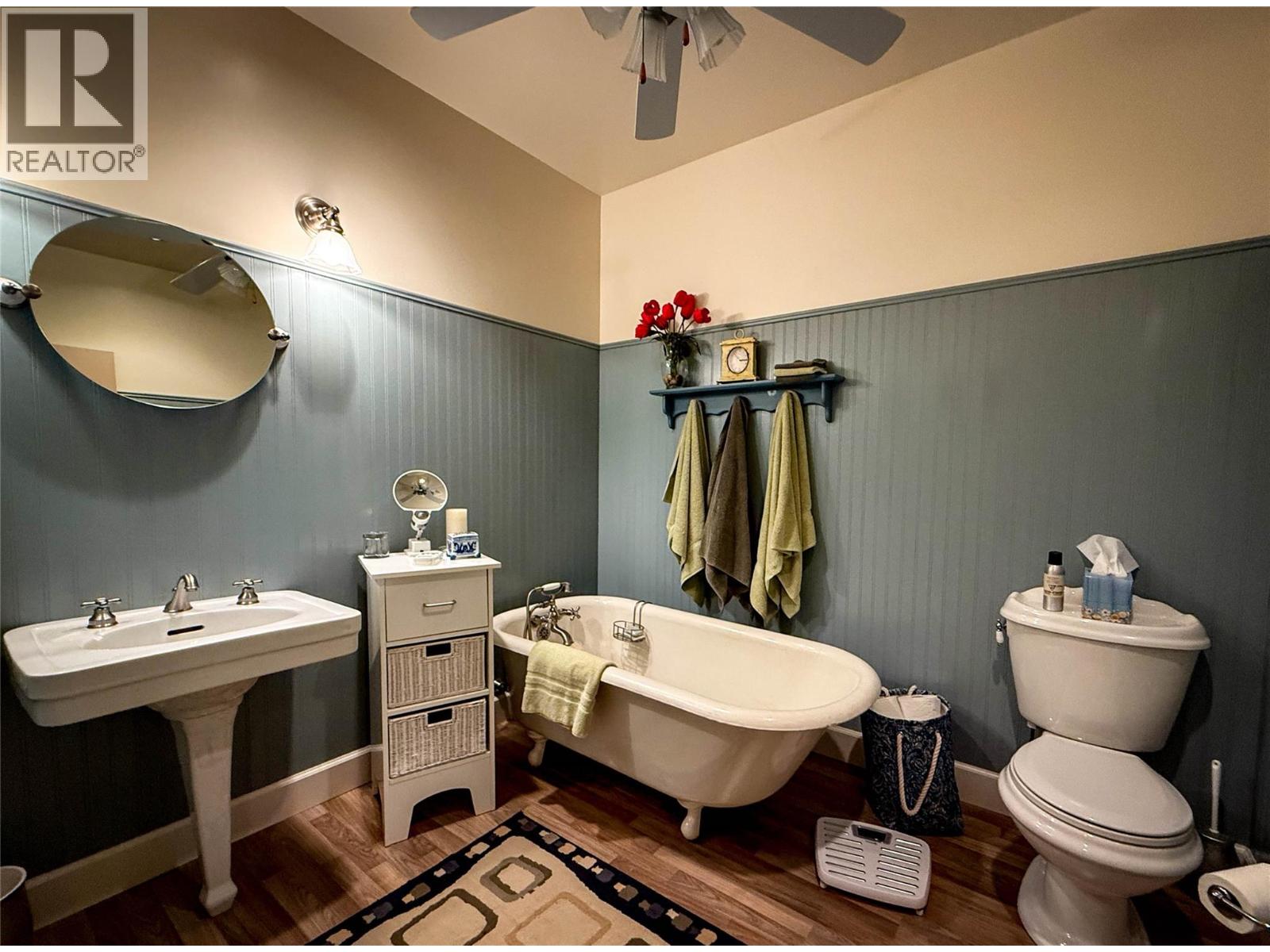 3544 Centre Street, Ainsworth, British Columbia  V0G 1A0 - Photo 52 - 10379669