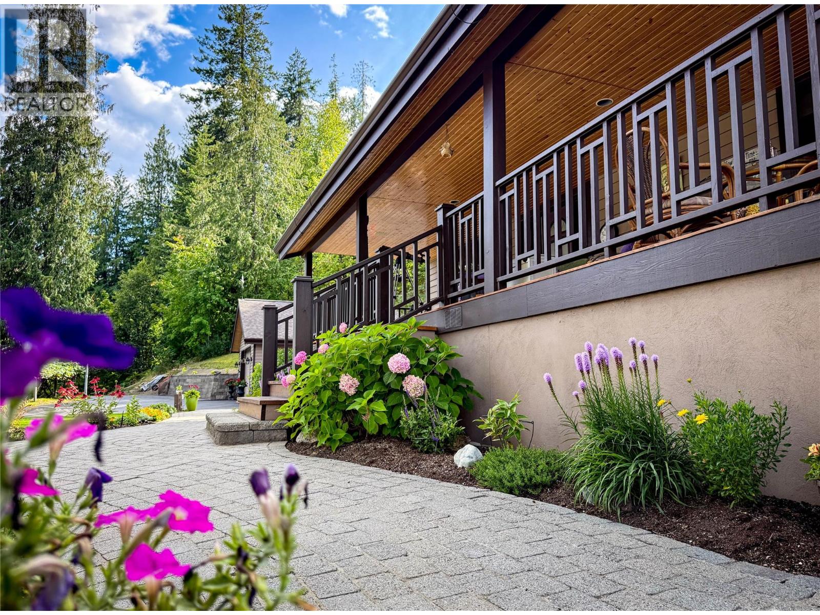 3544 Centre Street, Ainsworth, British Columbia  V0G 1A0 - Photo 82 - 10379669