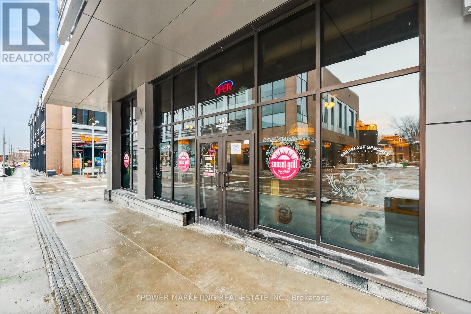 100 Marche Way, Ottawa, Ontario  K1S 5J3 - Photo 2 - X12907396