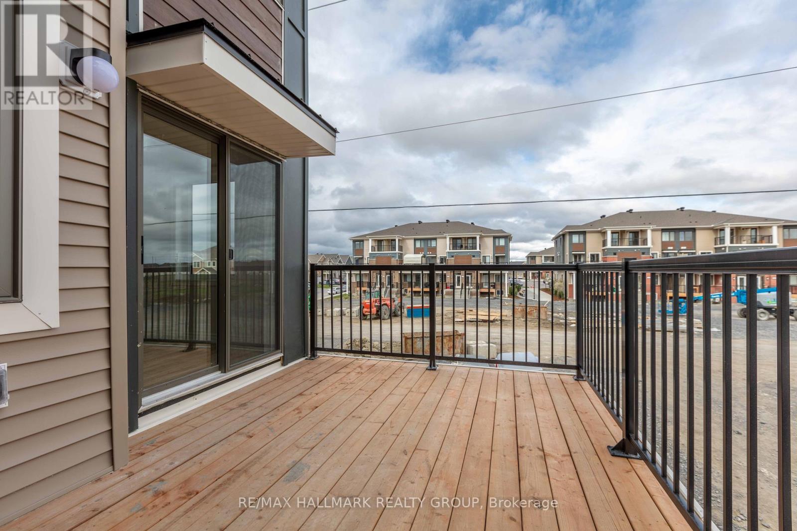 292 Zenith Private, Ottawa, Ontario  K2J 6N2 - Photo 9 - X12907408