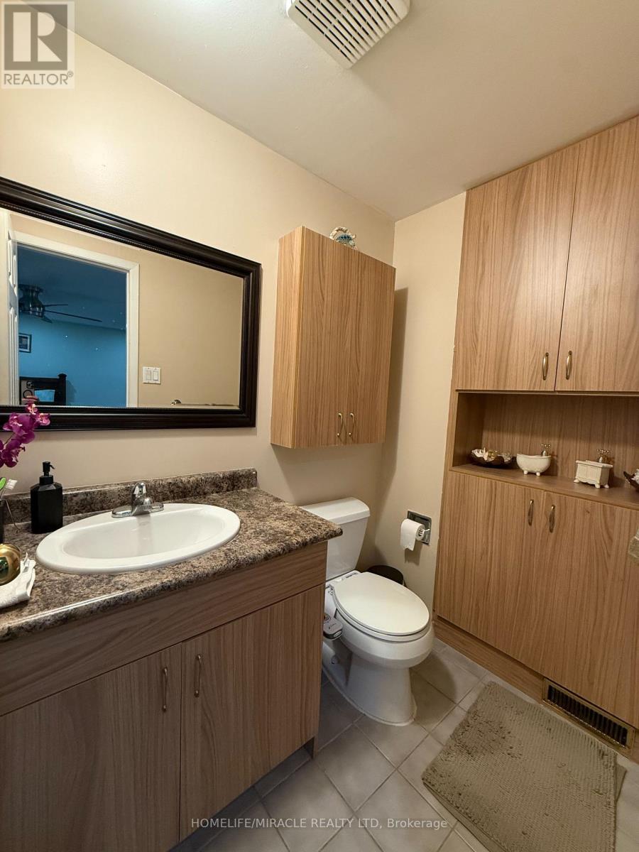 163 Mabley Crescent, Vaughan, Ontario  L4J 2Z7 - Photo 10 - N12901926