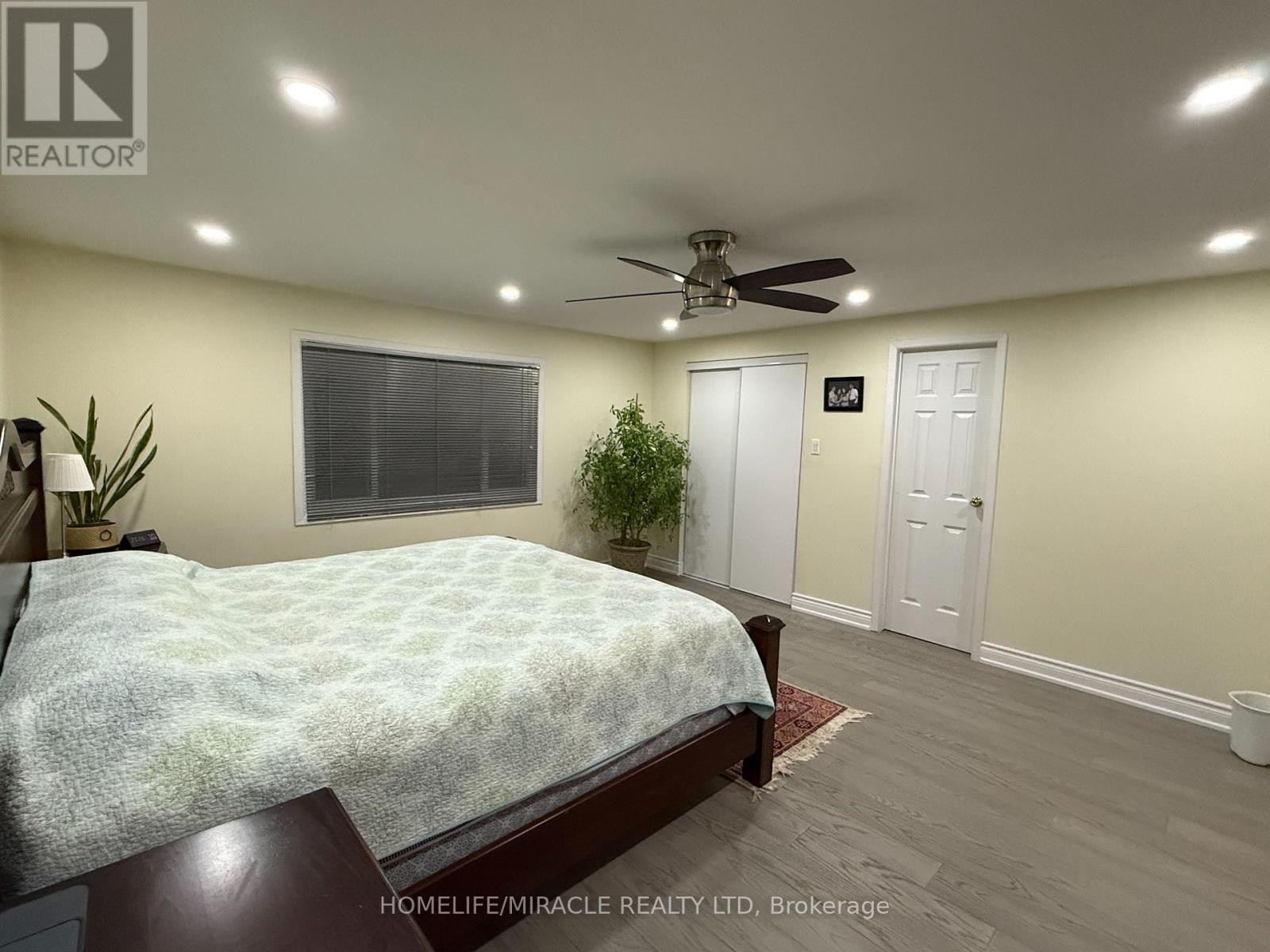 163 Mabley Crescent, Vaughan, Ontario  L4J 2Z7 - Photo 9 - N12901926