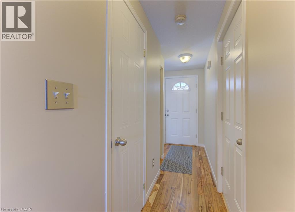 71 Hackberry Street, Kitchener, Ontario  N2E 3P9 - Photo 4 - 40813590