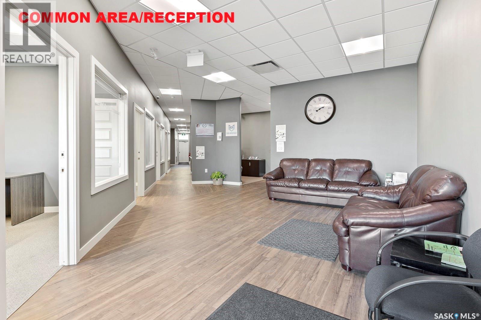 12 320 Great Plains Road, White City, Saskatchewan  S4L 0B8 - Photo 4 - SK027785