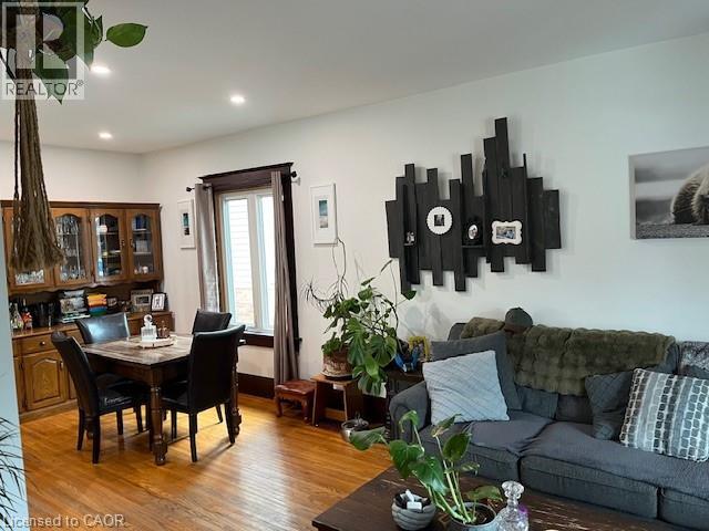 608 Ontario Street, Stratford, Ontario  N5A 3J5 - Photo 3 - 40811819