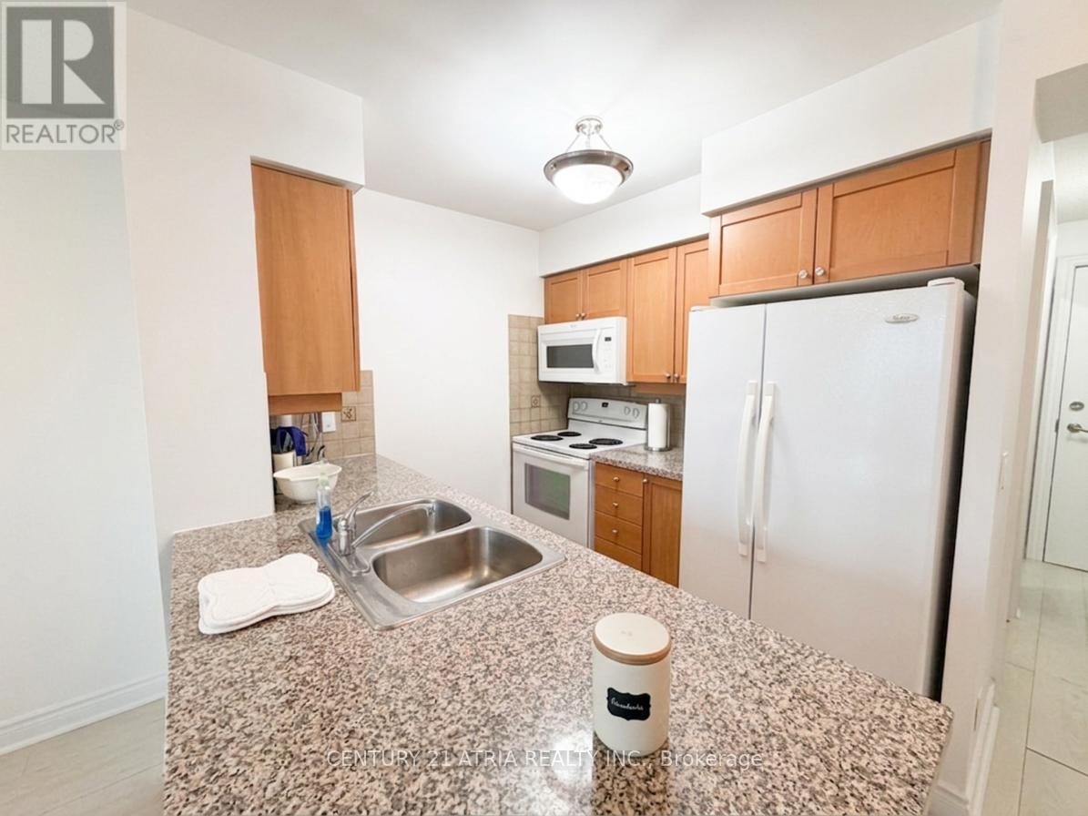 2003 - 15 Greenview Avenue, Toronto, Ontario  M2M 4M7 - Photo 4 - C12907382