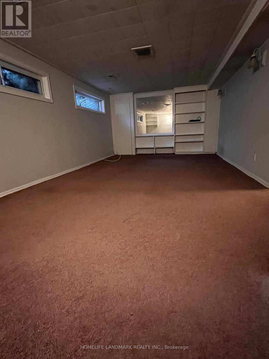 49 Addison Crescent, Toronto, Ontario  M3B 1K7 - Photo 7 - C12907416