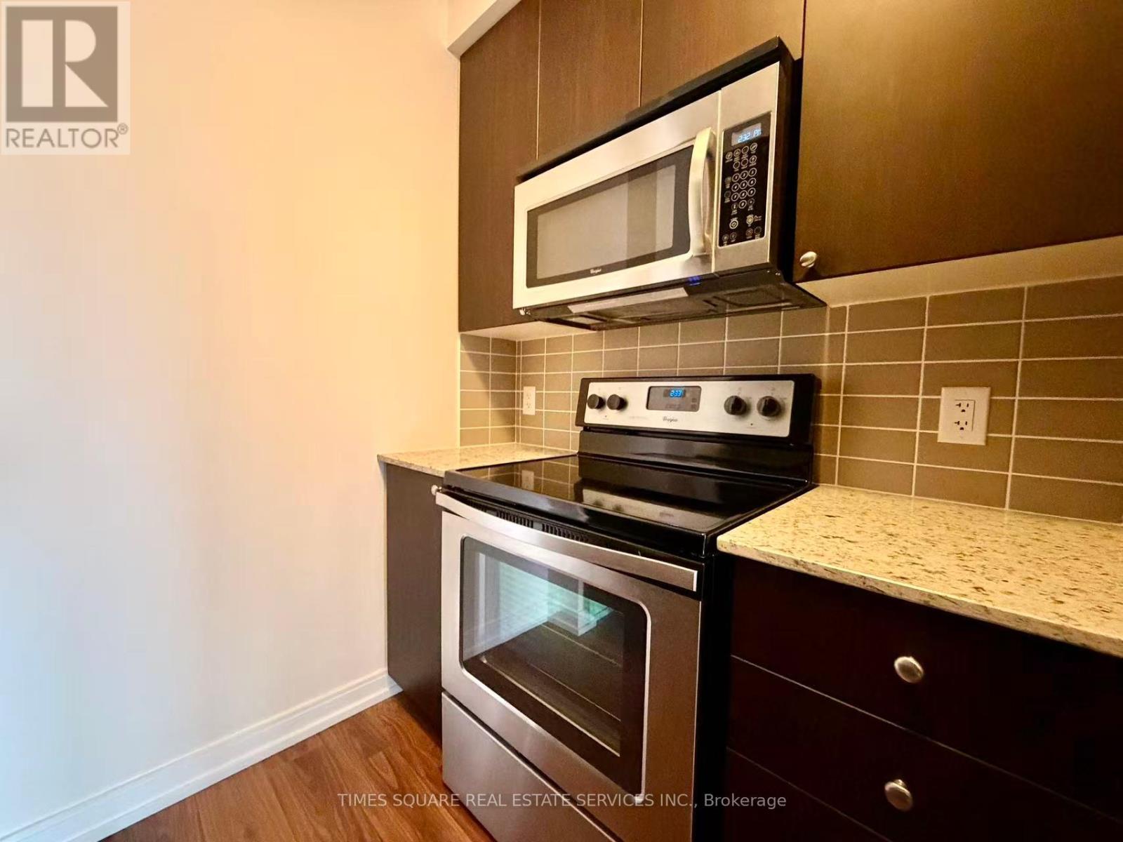 2207 - 151 Village Green Square, Toronto (Agincourt South-Malvern West), Ontario  M1S 0K5 - Photo 13 - E12907374