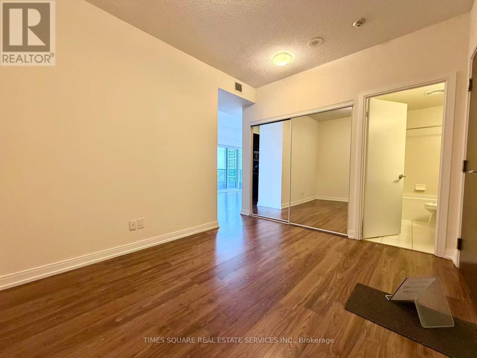 2207 - 151 Village Green Square, Toronto (Agincourt South-Malvern West), Ontario  M1S 0K5 - Photo 6 - E12907374