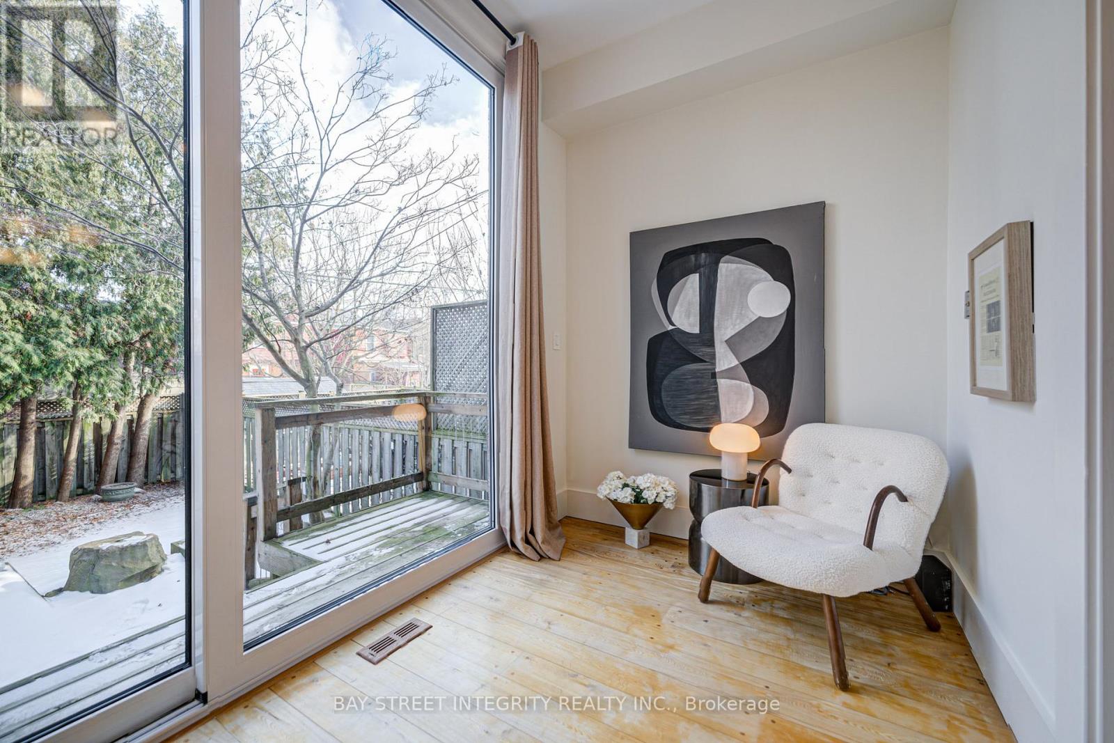 17 Frankdale Avenue, Toronto, Ontario  M4J 3Z8 - Photo 17 - E12907406