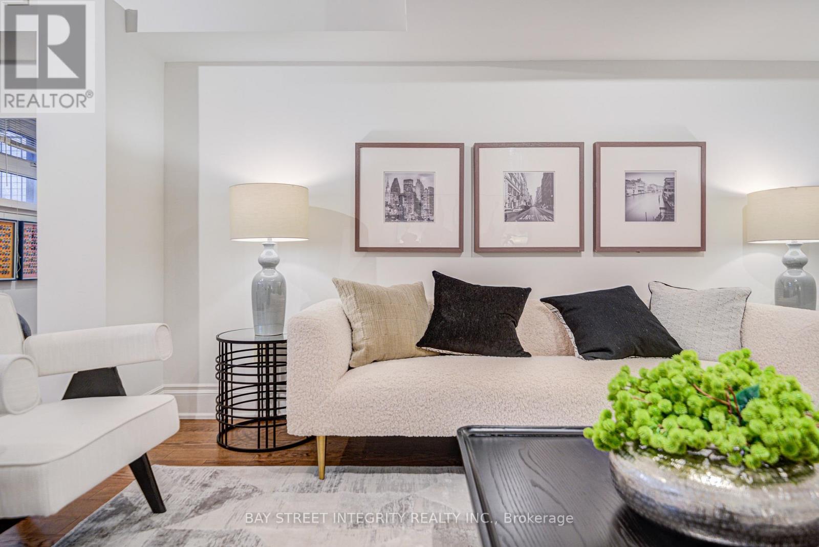 17 Frankdale Avenue, Toronto, Ontario  M4J 3Z8 - Photo 26 - E12907406