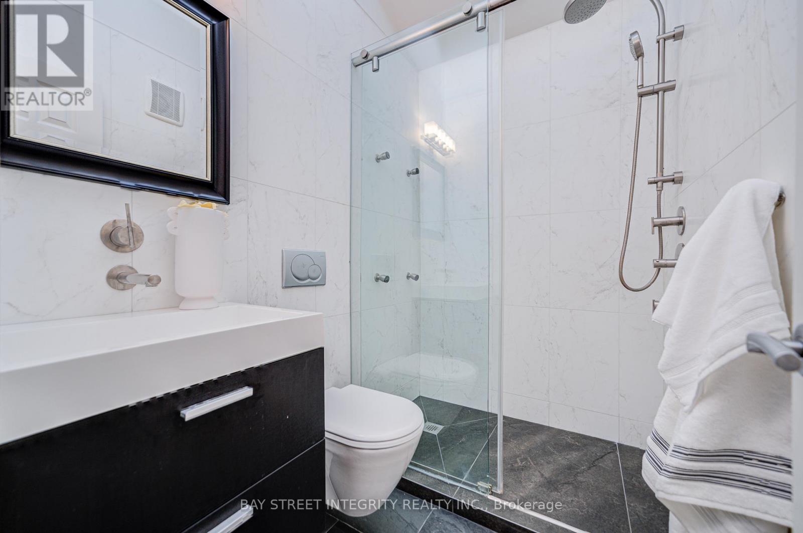 17 Frankdale Avenue, Toronto, Ontario  M4J 3Z8 - Photo 30 - E12907406