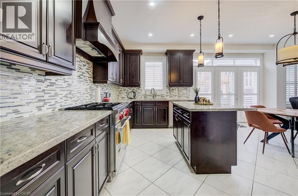 4612 Doug Wright Drive, Burlington, Ontario  L7M 0L6 - Photo 14 - 40813972