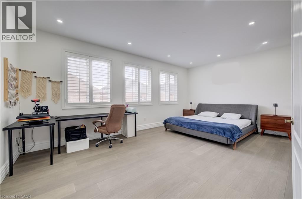 4612 Doug Wright Drive, Burlington, Ontario  L7M 0L6 - Photo 21 - 40813972