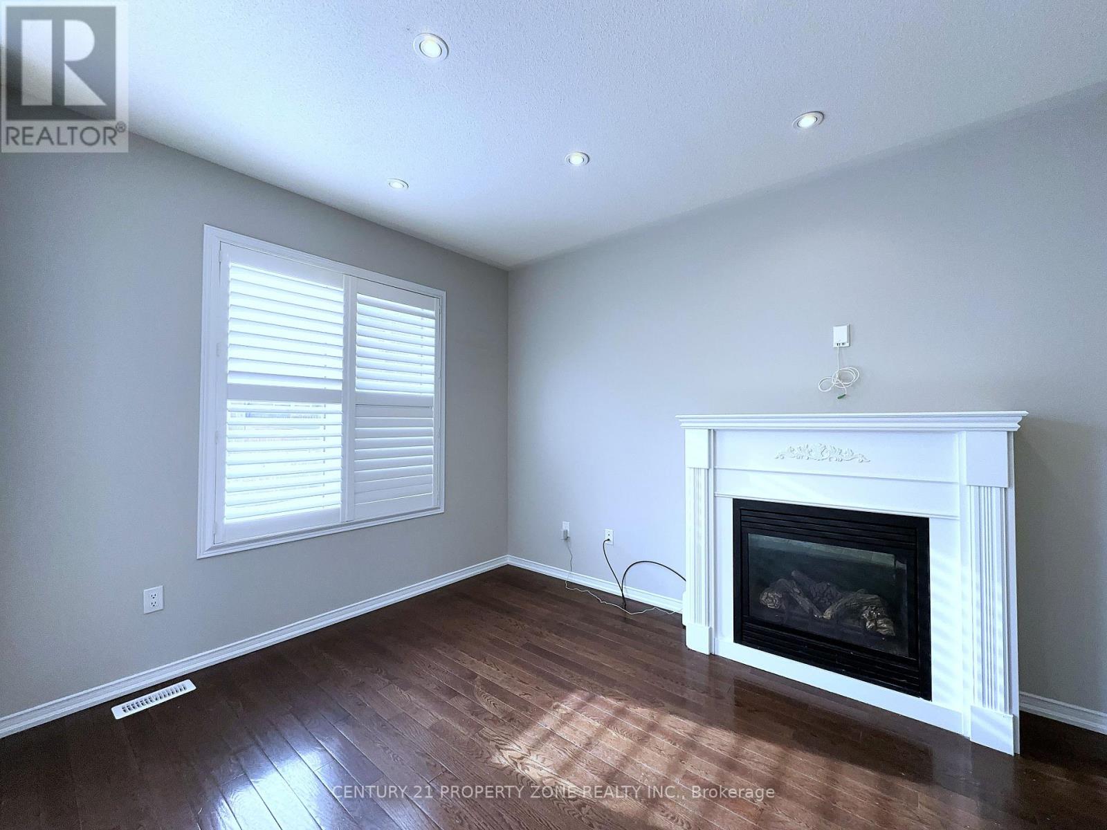 8 Loftsmoor Drive, Brampton, Ontario  L6R 0W2 - Photo 13 - W12907372