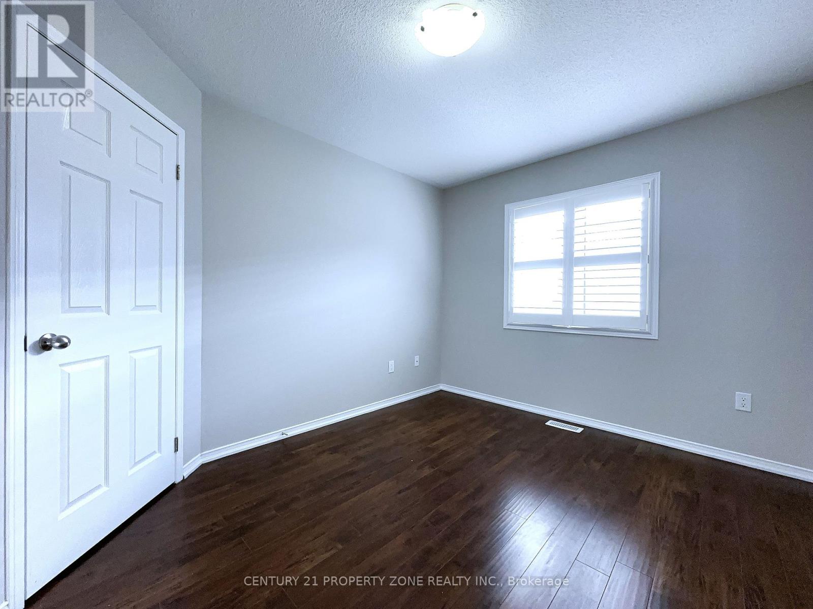 8 Loftsmoor Drive, Brampton, Ontario  L6R 0W2 - Photo 25 - W12907372