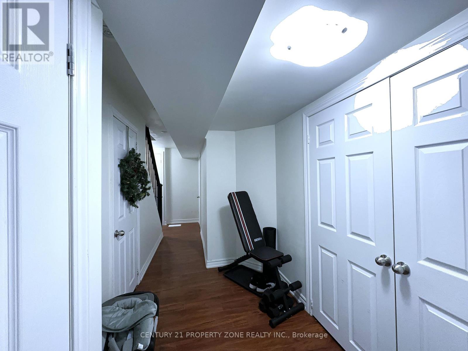 8 Loftsmoor Drive, Brampton, Ontario  L6R 0W2 - Photo 29 - W12907372