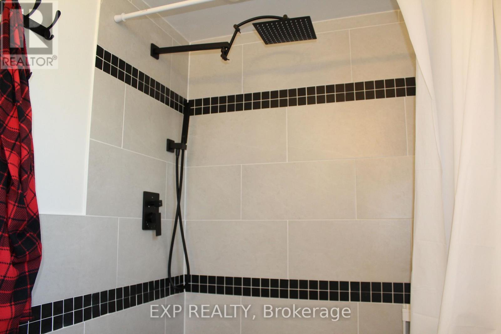 42 Lindridge Avenue, Brampton, Ontario  L6S 3X1 - Photo 28 - W12907410