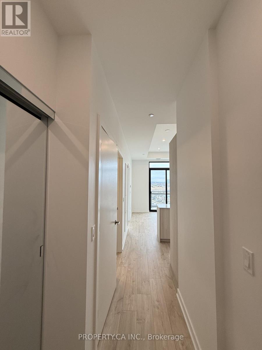 817 - 720 Whitlock Avenue, Milton, Ontario  L9E 2B5 - Photo 2 - W12907412