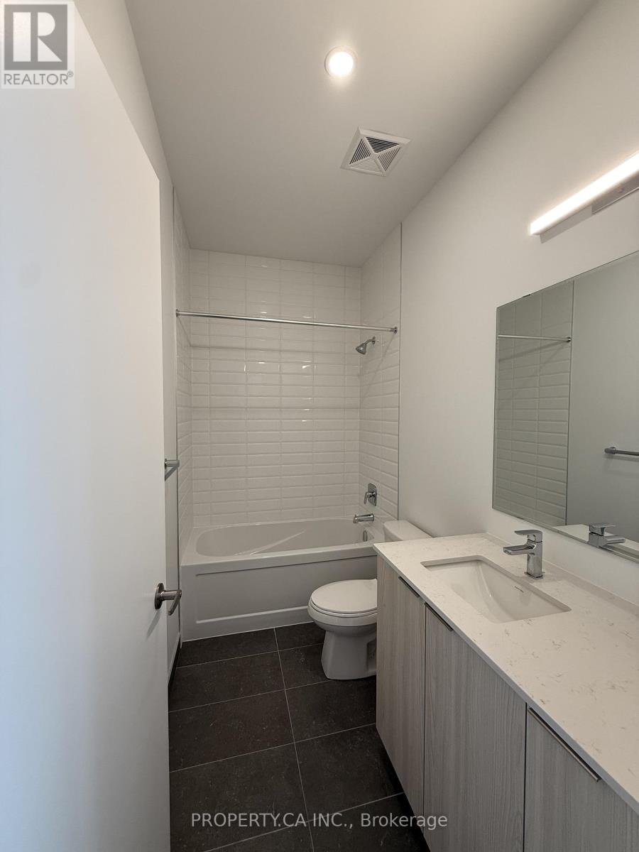 817 - 720 Whitlock Avenue, Milton, Ontario  L9E 2B5 - Photo 5 - W12907412