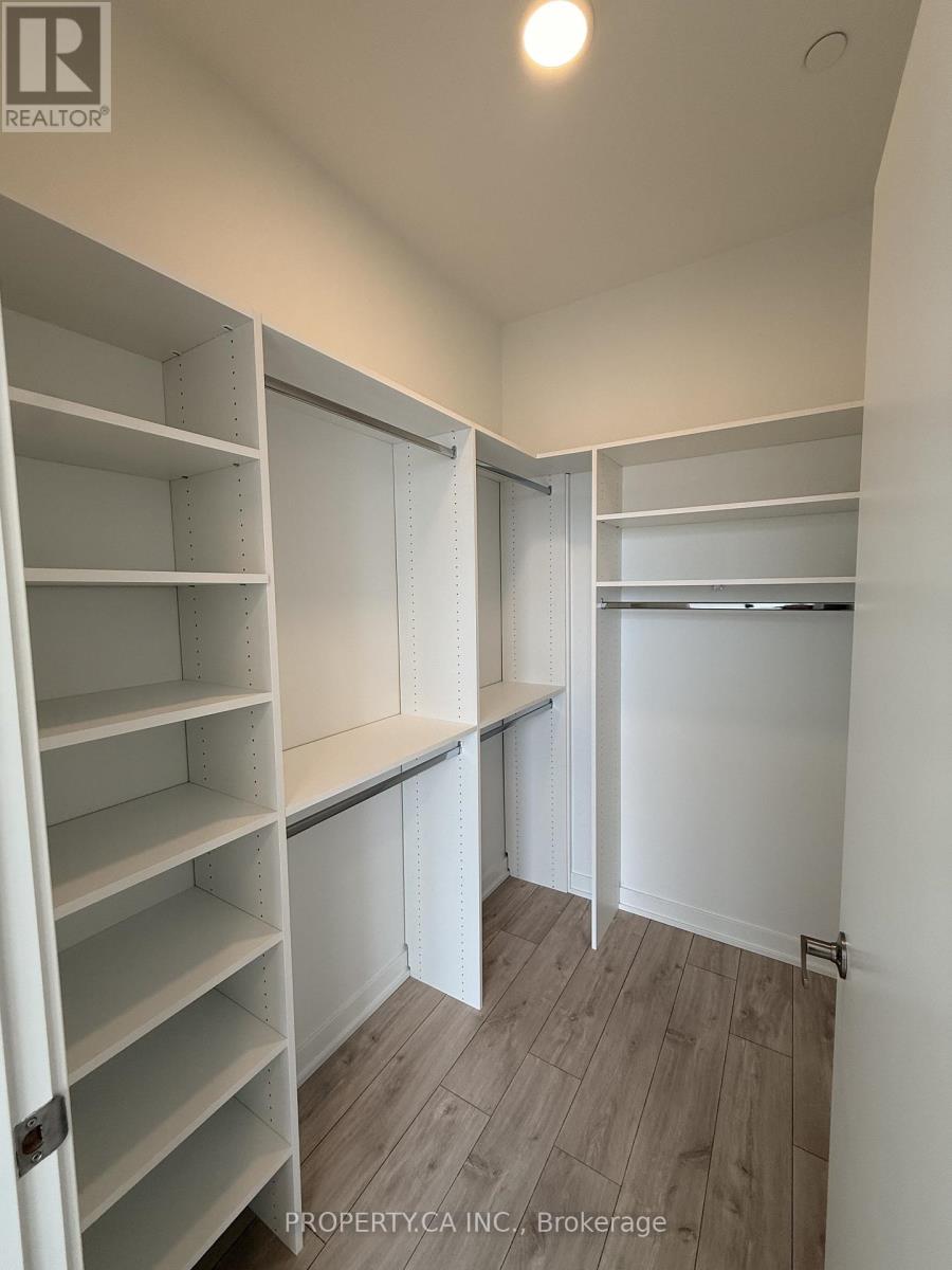 817 - 720 Whitlock Avenue, Milton, Ontario  L9E 2B5 - Photo 9 - W12907412