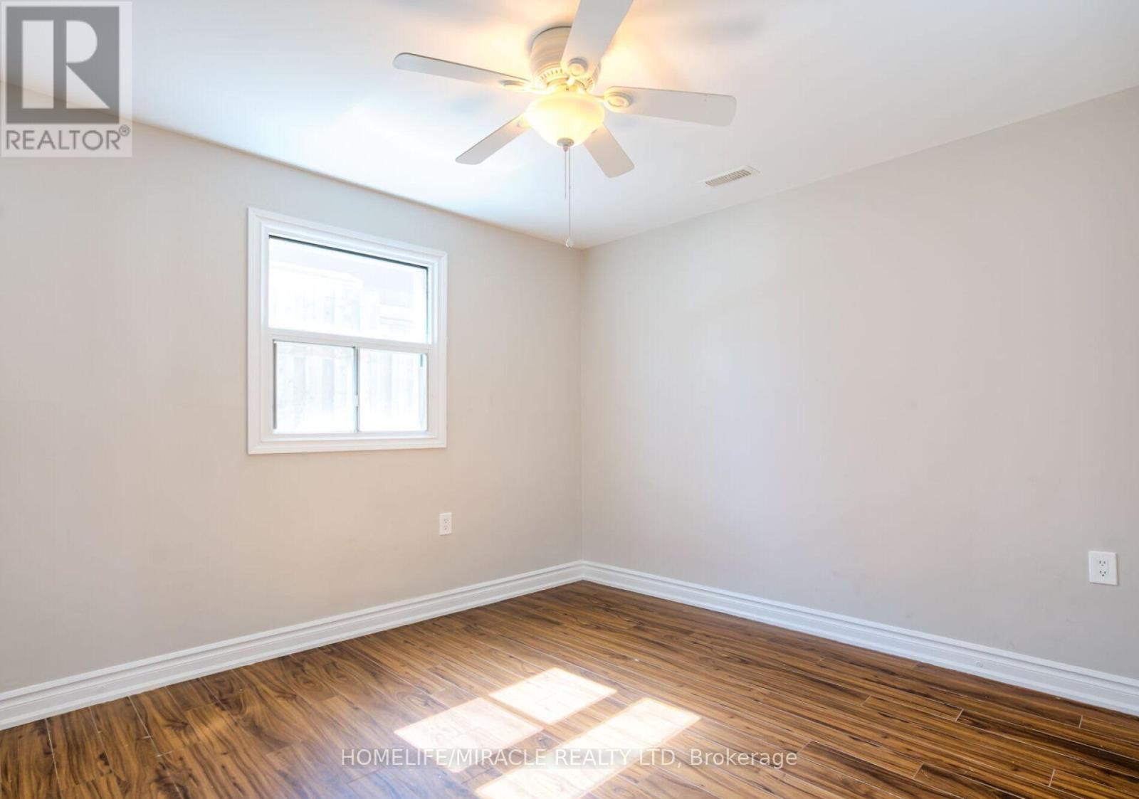 72 Frederick Street, Brampton, Ontario L6Y 1G8 - Photo 11 - W12907414