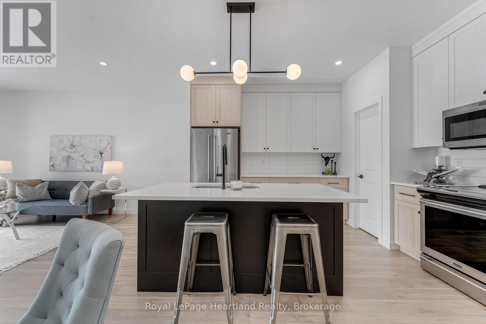 16 Silver Creek Road, Huron East, Ontario  N0K 1W0 - Photo 8 - X12823132