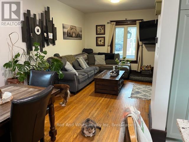 608 Ontario Street, Stratford, Ontario  N5A 3J5 - Photo 6 - X12877876